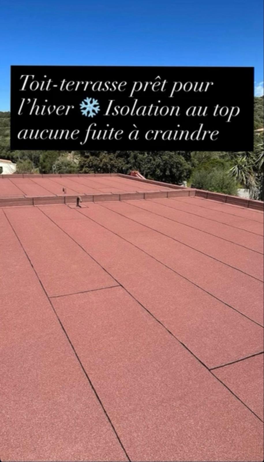 Toit-terrasse carrelé étanche réalisé par RH Étanchéité dans le Var